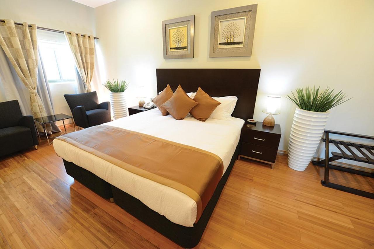 Timor Plaza Hotel & Apartments Dili Dış mekan fotoğraf